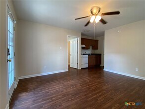 Building Photo - 148 Rush Haven