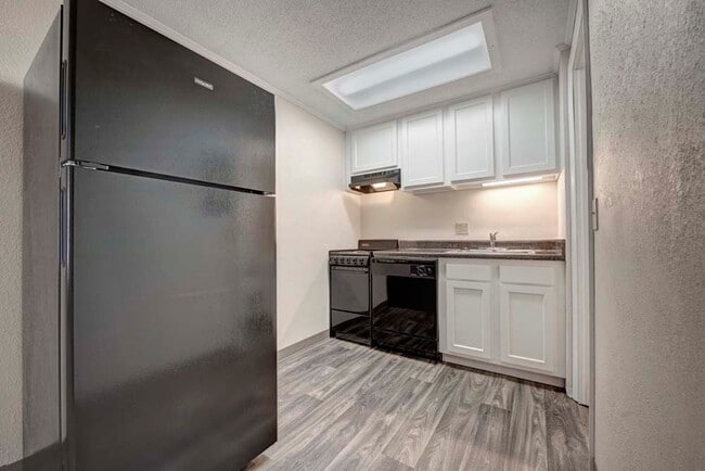 Building Photo - Valleyfield Building Photo - Valleyfield