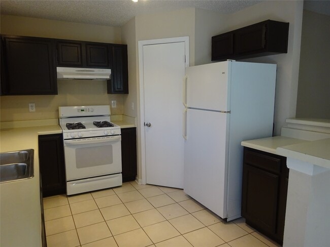 Foto del edificio - 9631 E Savile Cir