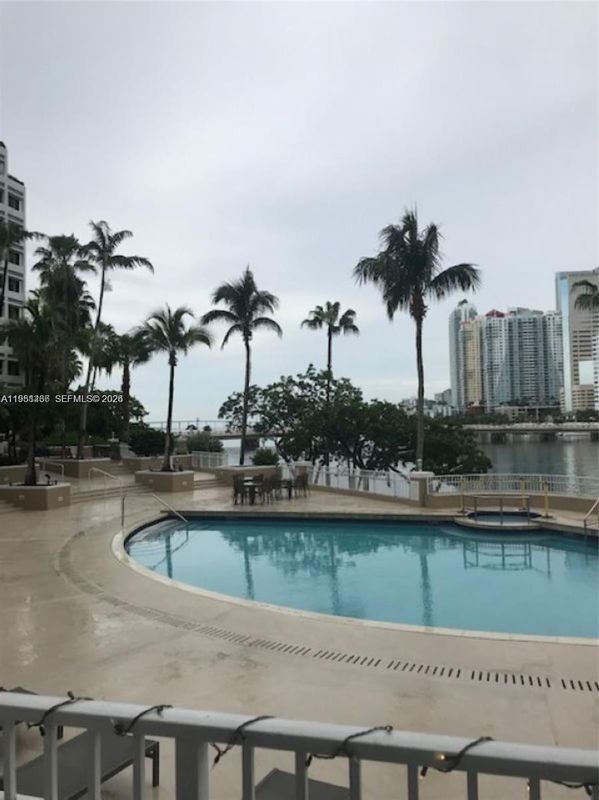 Foto del edificio - 701 Brickell Key Blvd