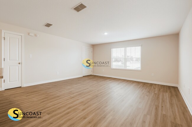 Foto del edificio - 617 Century 21 Dr