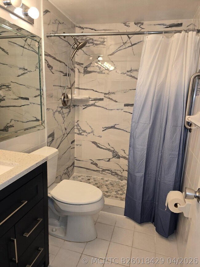 Foto del edificio - 850 East Dr