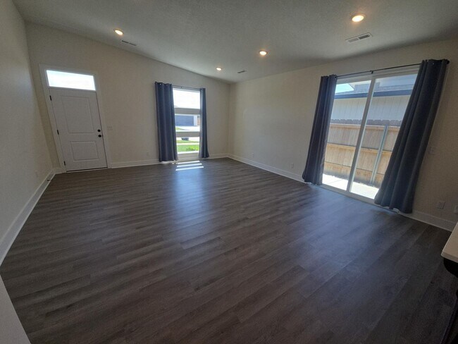 Foto del edificio - 3-bed, 2 bath Single Family Home for Rent!