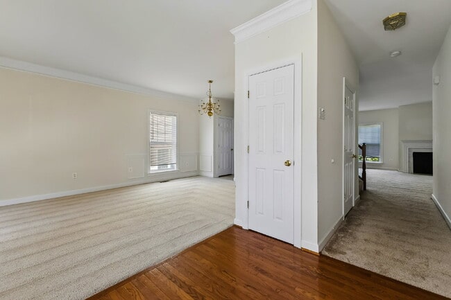Photo - Beautiful and spacious stone-front colonial in sought-after Garrison Woods! Apartment