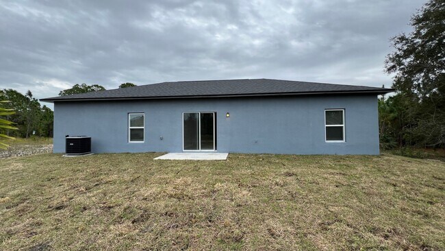 Building Photo - Beautiful, BRAND NEW 3 Bedroom, 2 Bathroom...