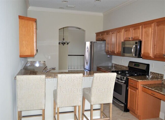 Building Photo - 8361 Miramar Way