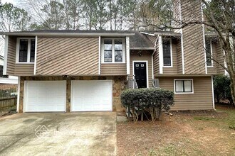 Building Photo - 2559 Porter Dr