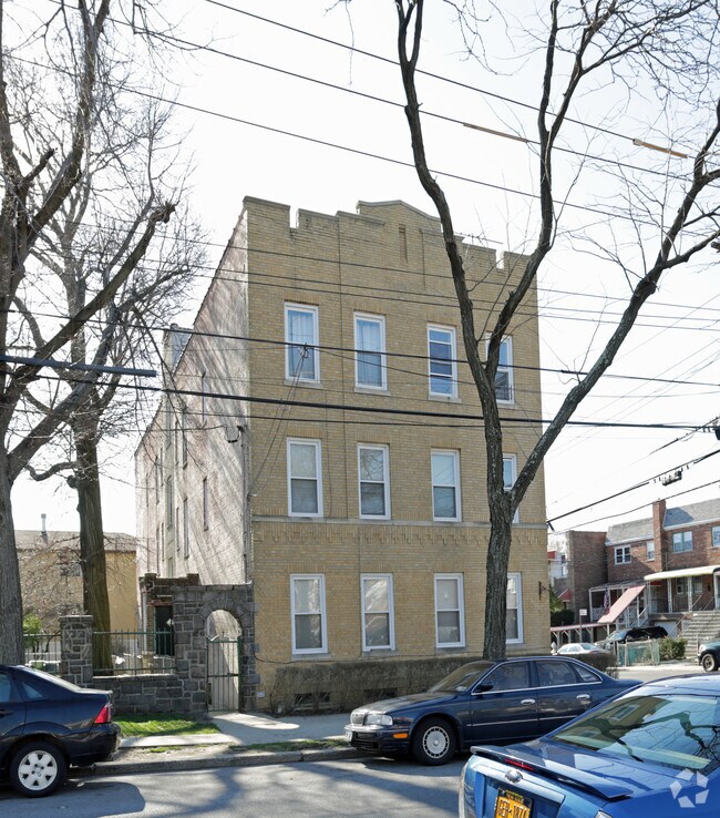 Foto del edificio - 1009 E 225th