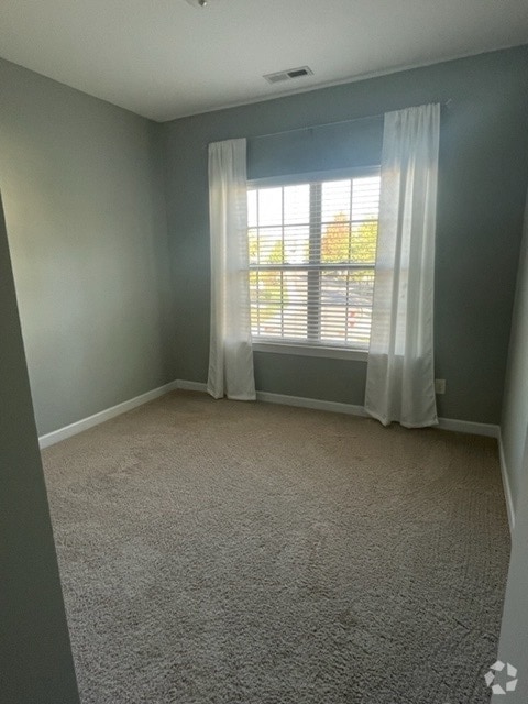Building Photo - 14525 Crociani Dr