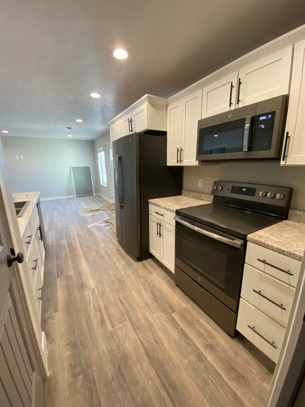 Building Photo - 2920 Sportsmans Dr
