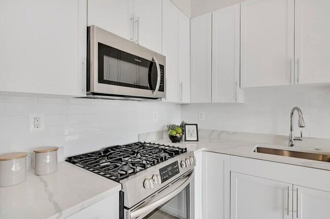 Foto del edificio - 1130 Penn St NE