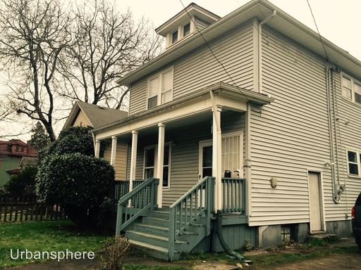 Building Photo - 72 NE Morris St