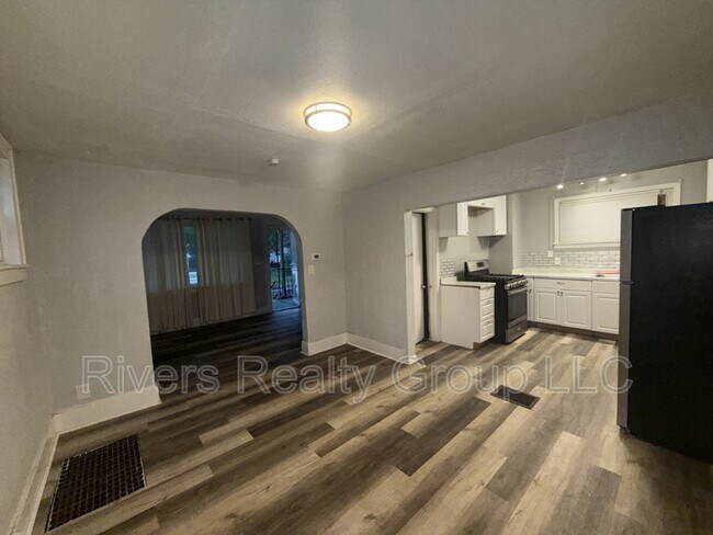 Foto del edificio - 4280 7th St
