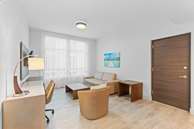 Foto del edificio - 777 N Ocean Dr
