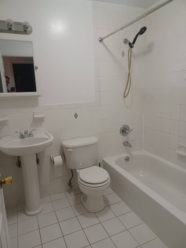 Building Photo - 1-55 78th St