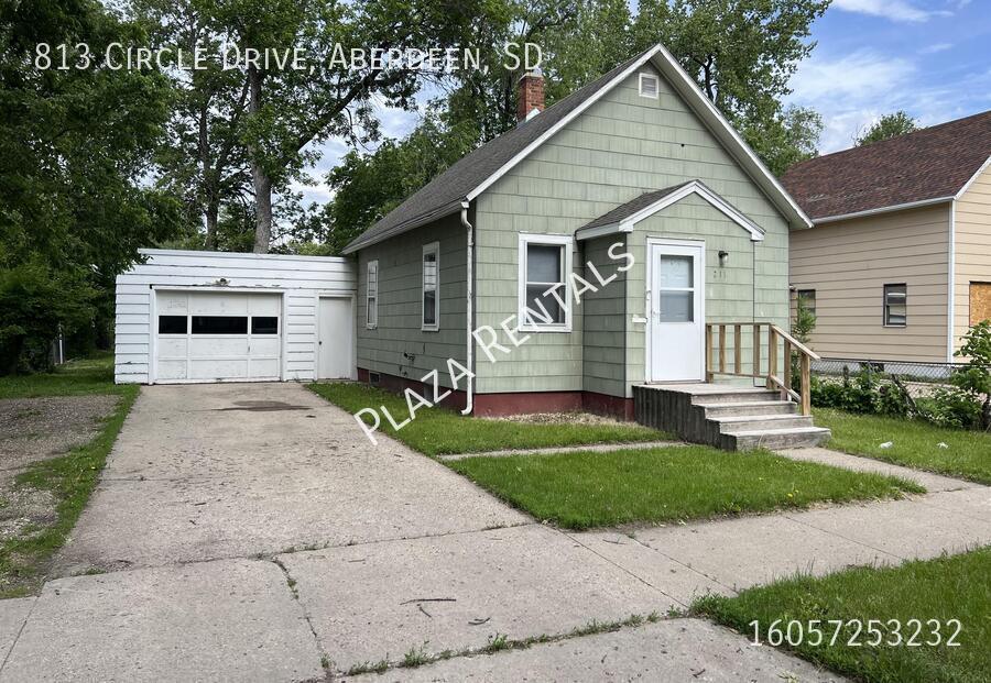 Primary Photo - 211 N Washington St