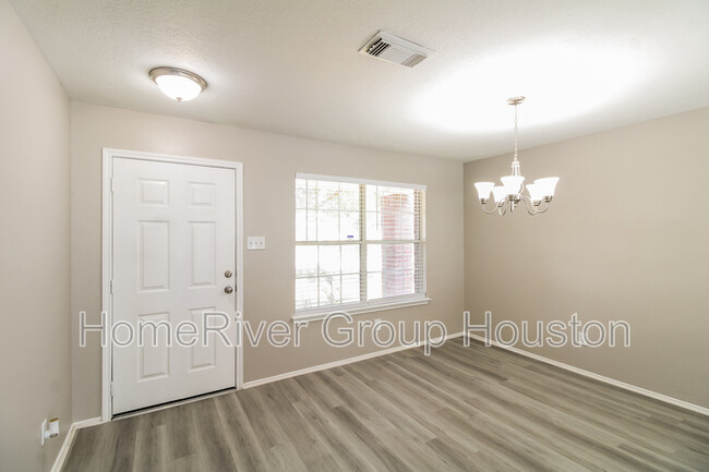 Foto del edificio - 13150 Cutler Ridge Ln