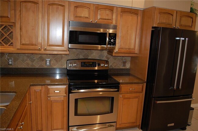 Foto del edificio - 16222 Kelly Woods Dr