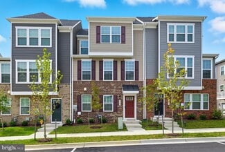 Building Photo - 5503 Billenca Ln