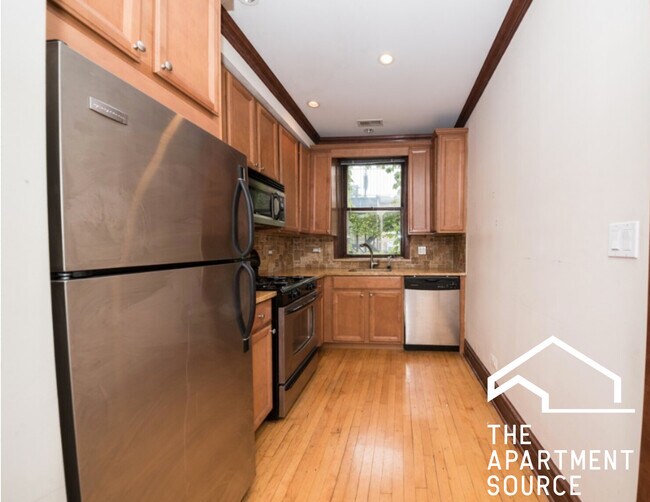 Foto del edificio - 2920 W Cullom Ave