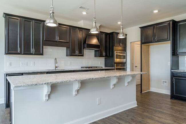 Building Photo - 304 Shale Creek Dr