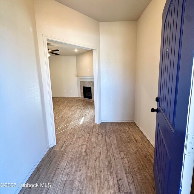 Building Photo - 3207 113th St