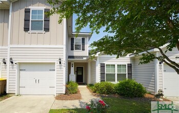 Building Photo - 160 Lake Lily Dr