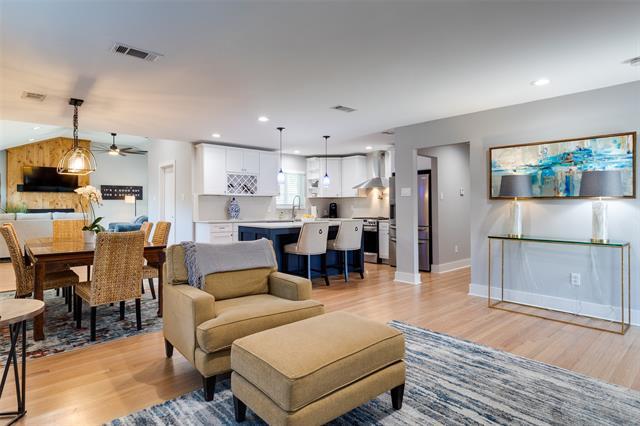Foto del edificio - 6907 E Mockingbird Ln