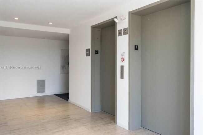 Foto del edificio - 1801 SW 32nd Ave