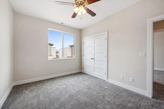 Building Photo - Brand New 3 Bedroom Townhome in Washington