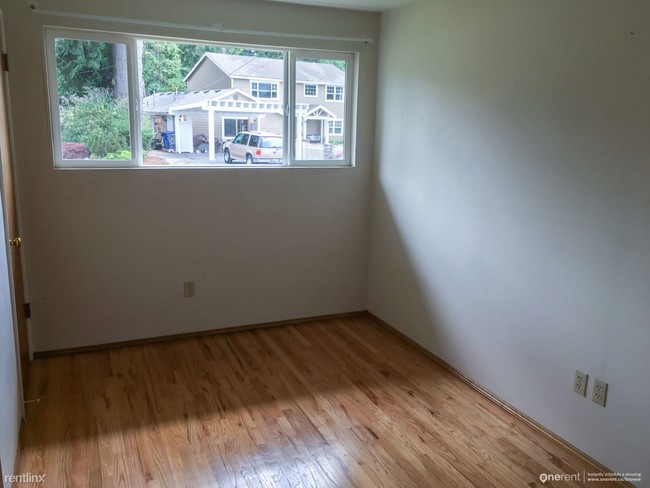 Foto del edificio - 14238 SE Eastgate Dr