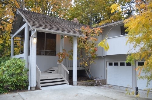 Building Photo - Newport Shores - 4 bedrooms + den