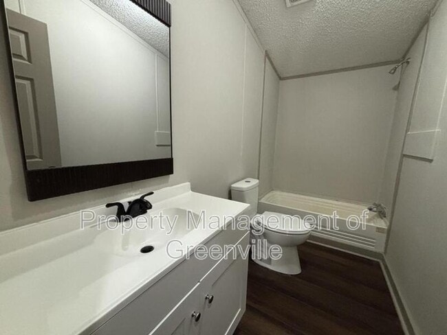 Foto del edificio - 102 Tifton Ct