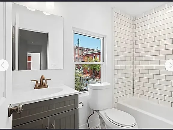 Building Photo - 5022 Ogden St