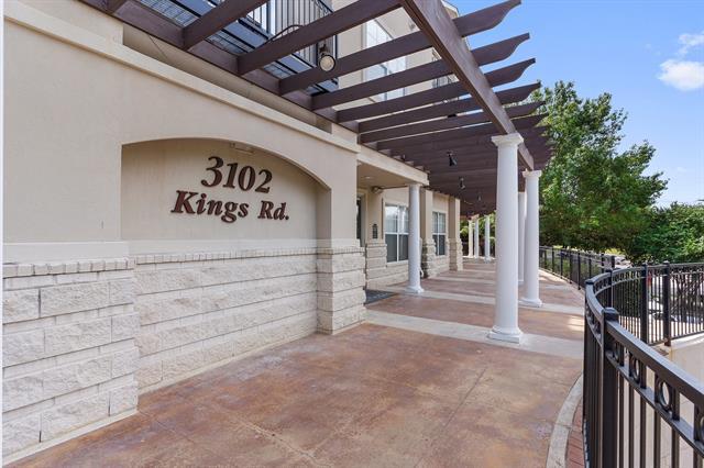 Foto principal - 3102 Kings Rd