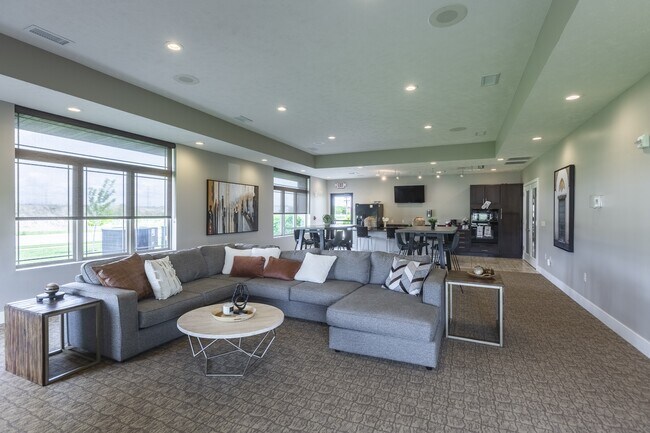 Foto del edificio - The Sterling Apartments at Grand Island