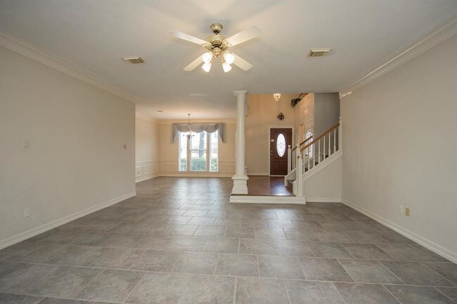 Foto del edificio - 14111 Owens Rd