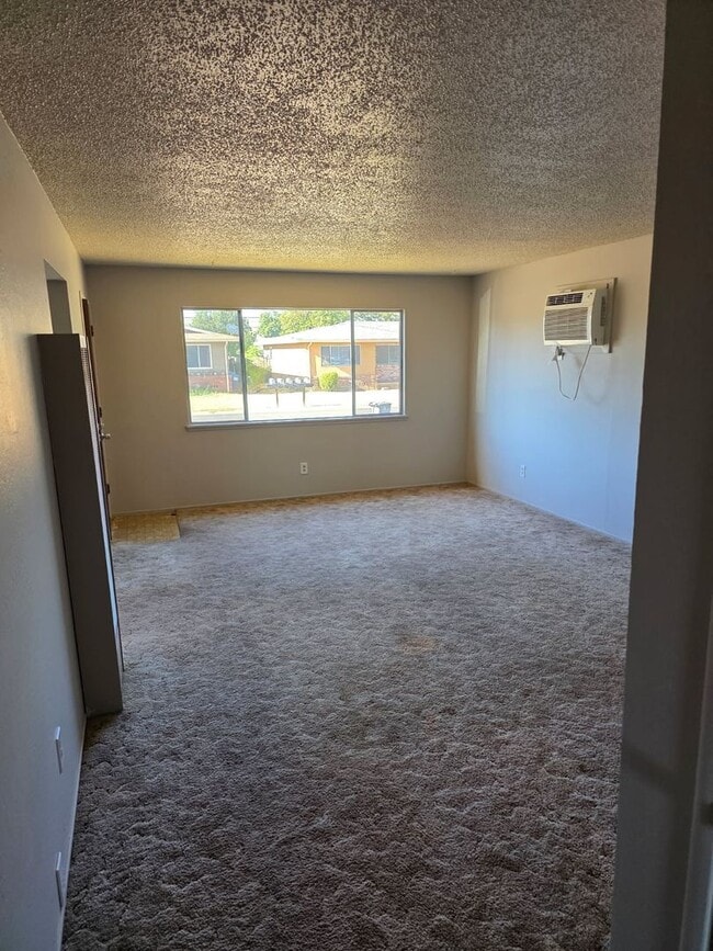 Foto del edificio - 1382 Bancroft Ave