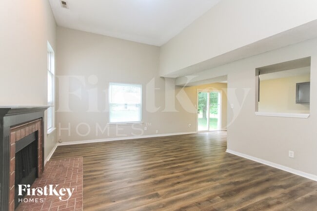 Foto del edificio - 6230 Long River Ln