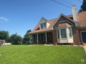 Building Photo - 350 Northridge Dr
