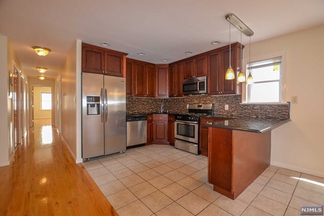 Primary Photo - 114 Westover Pl