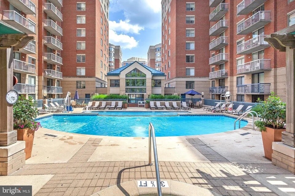 3830 9th St N Unit 306W, Arlington, VA 22203 Condo for Rent in