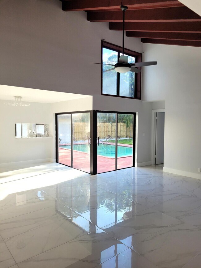 Foto del edificio - 4105 N 48th Ave