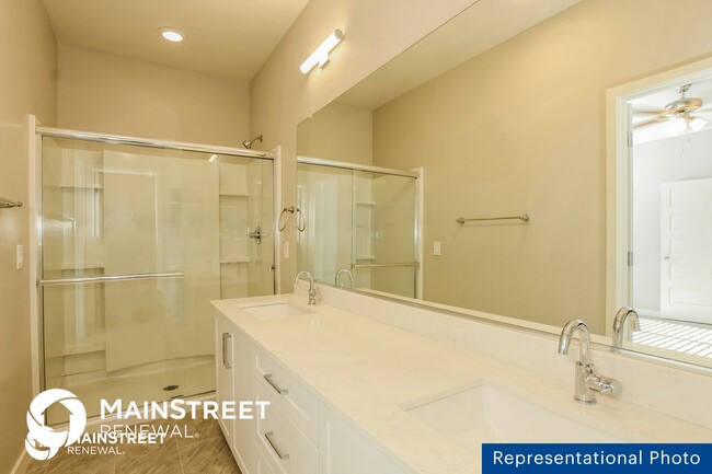 Foto del edificio - 1119 S Stapley Dr