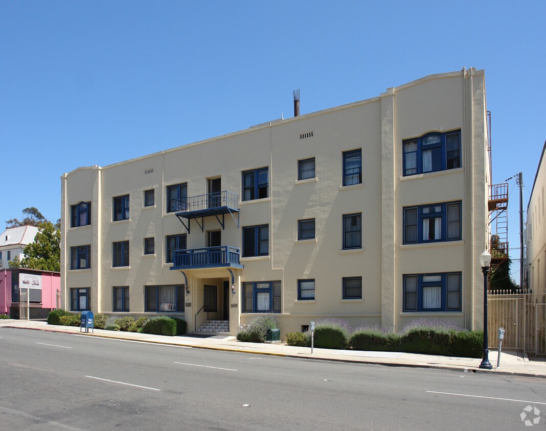 Anderson Apartment 17471758 5th Ave San Diego, CA Apartments for