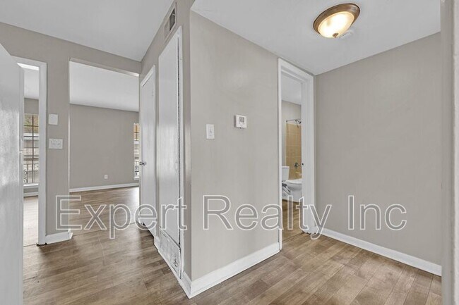 Foto del edificio - 3225 Avenue S