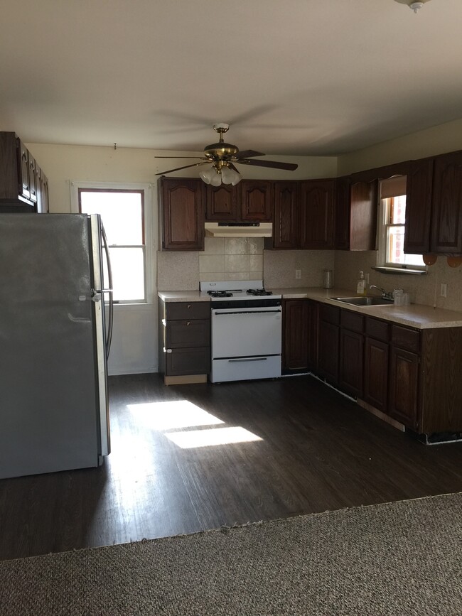 kitchen - 8422 263rd St