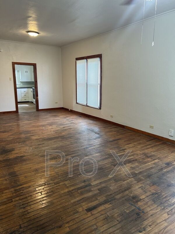 Foto del edificio - 102 S Jefferson St