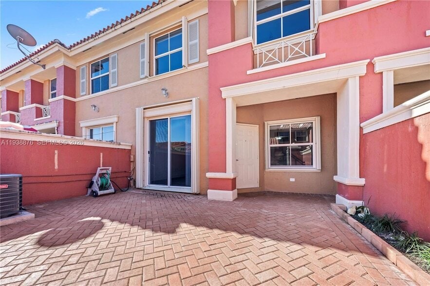 Photo - 6141 NW 115th Place Unit 359