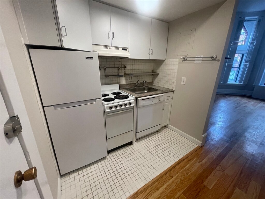 Foto del edificio - 271 Dartmouth St